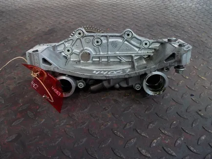 1698645 DAF Насос масляный