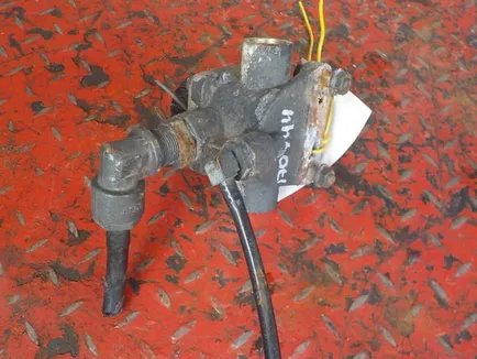 76235 AUGER Клапан ускорительный