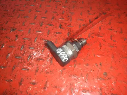 504384251 IVECO Клапан отсечки топлива