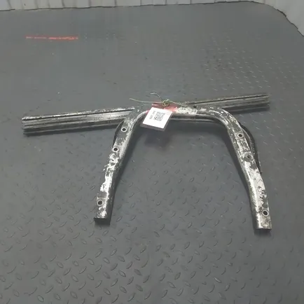 Прижим поддона VOLVO