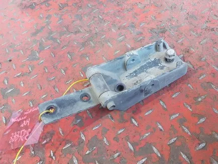 9417930650 MERCEDES Кронштейн спойлера