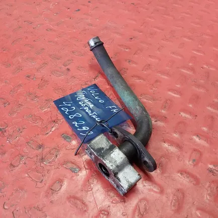 1547592 VOLVO Трубка обратки, Отсутствует