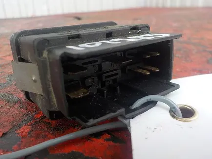 8157752 VOLVO Кнопка