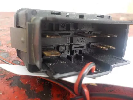 8157751 VOLVO Кнопка