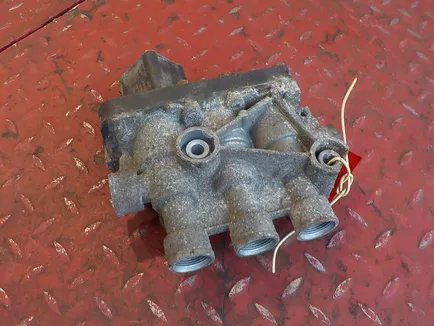41211011 IVECO Кран ECAS