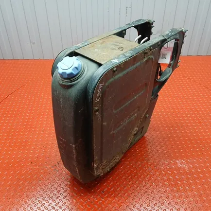 7420856466 RENAULT Бак мочевины