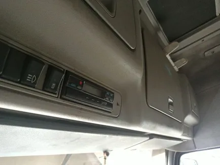 20379108 VOLVO Бардачок, Отсутствует