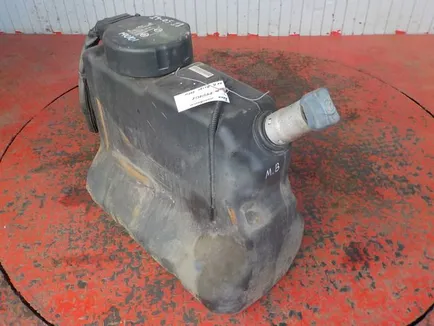 9704700915 MERCEDES Бак мочевины