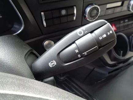 95452124 MERCEDES Переключатель КПП, Отсутствует