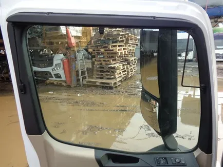9607220308 MERCEDES Рамка двери, Отсутствует