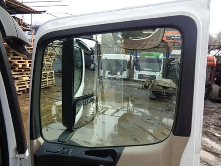 9607220108 MERCEDES Рамка двери, Отсутствует