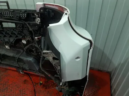 9608854874 MERCEDES Накладка фары правая