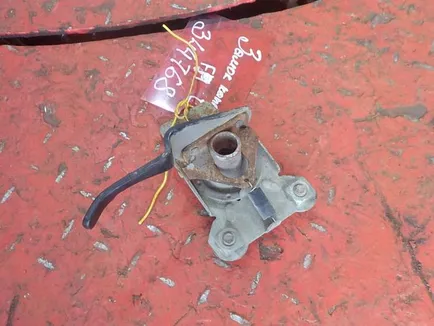 8144653 VOLVO Замок капота, Отсутствует