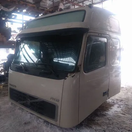 Каркас кабины VOLVO, Отсутствует