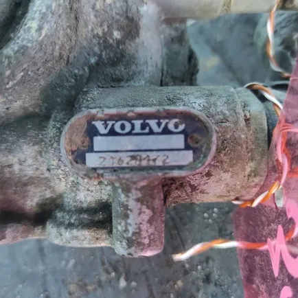 21620172 VOLVO Осушитель