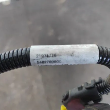 21935776 VOLVO Трубка системы AdBlue