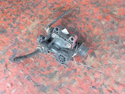 54297044 MERCEDES Клапан редукционный