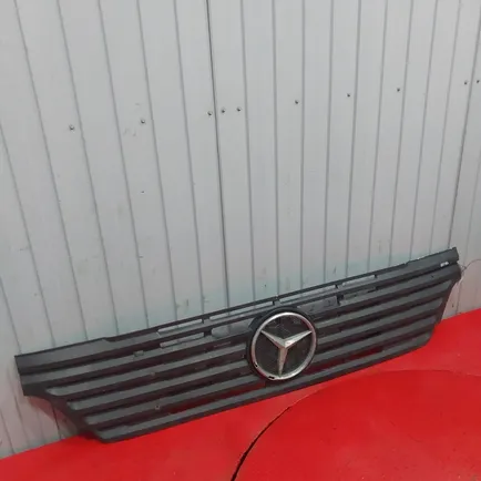 9417511218 MERCEDES Капот