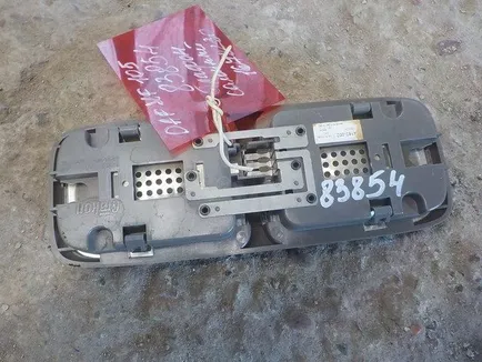1672230 DAF Плафон салонный