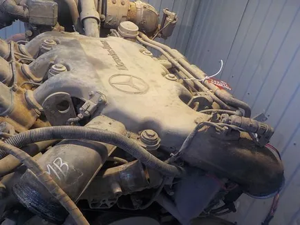 5410901154 MERCEDES Коллектор впускной, Отсутствует