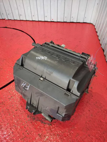 8144571 VOLVO Отопитель