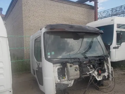 Кабина VOLVO Day Cab, Отсутствует