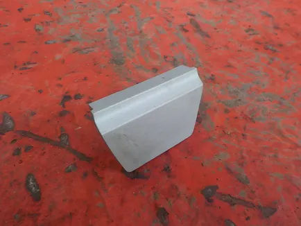 504215134 IVECO Крышка форсунки омывателя фары