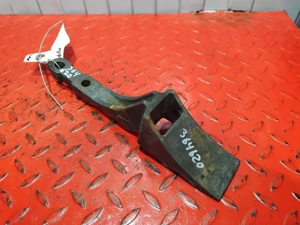 21174153 VOLVO Кронштейн ресивера