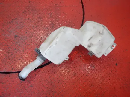 21481968 VOLVO Бачок омывателя