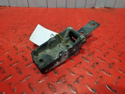 9417930650 MERCEDES Кронштейн спойлера