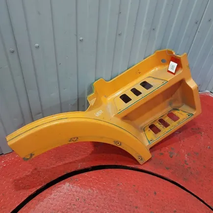 9436601301 MERCEDES Корпус подножки верхний правый