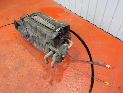 9408300061 MERCEDES Корпус отопителя, Отсутствует