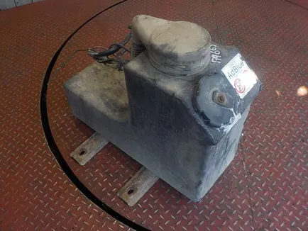 504362043 IVECO Бак мочевины