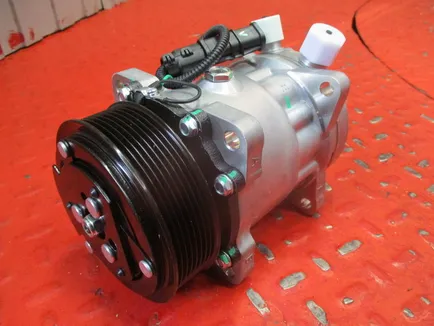 382241 DIESEL TECHNIC Компрессор кондиционера