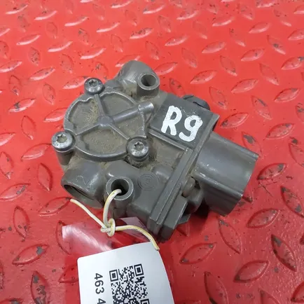 7420516342 RENAULT Клапан ABS
