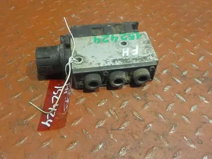 501100029 KNORR Кран ECAS