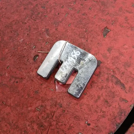 5801549558 IVECO Эмблема