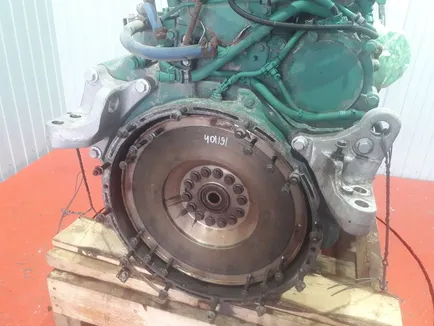 21207126 VOLVO Кожух маховика