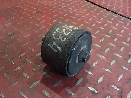 504006261 IVECO Ролик натяжителя