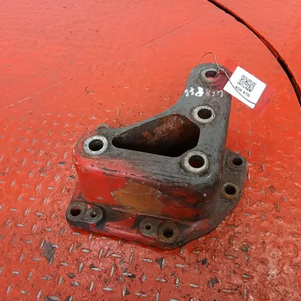 1629699 VOLVO Кронштейн гидроусилителя