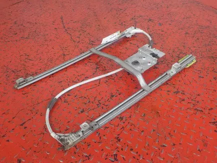 7422189861 RENAULT Стеклоподъемник правый
