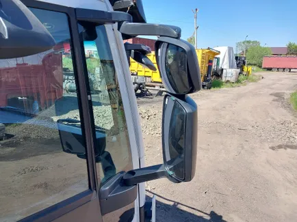 5801765318 IVECO Зеркало правое