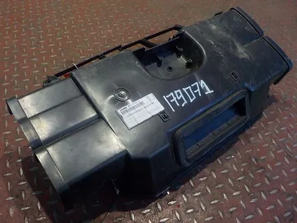 9438301060 MERCEDES Корпус отопителя, Отсутствует