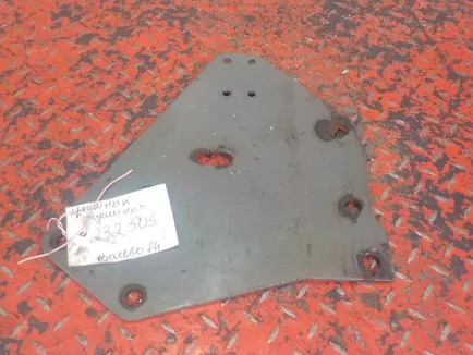 1079018 VOLVO Кронштейн осушителя