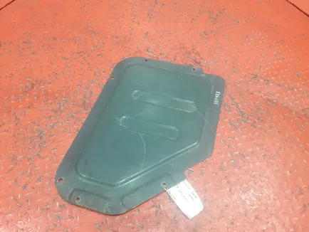 20721799 VOLVO Защита бака AdBlue