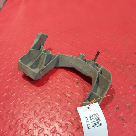 9408851131 MERCEDES Кронштейн бампера правый
