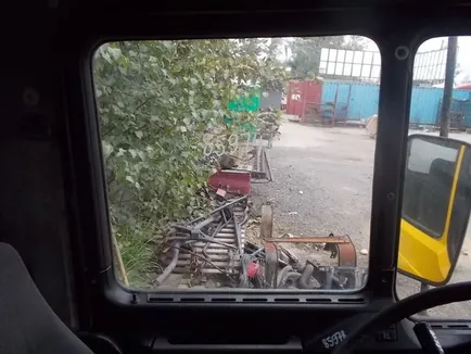 81626456011 MAN Стекло двери, Отсутствует