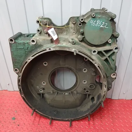 21063845 VOLVO Кожух маховика