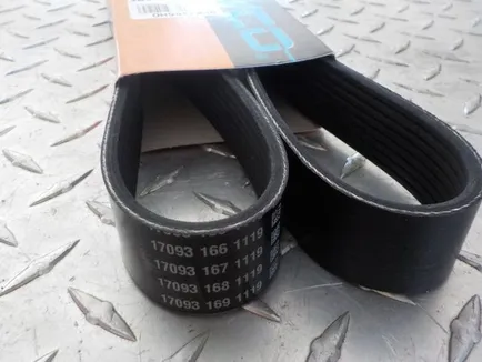 8PK1365HD DAYCO Ремень поликлиновой