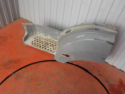 9446661301 MERCEDES Корпус подножки верхний левый